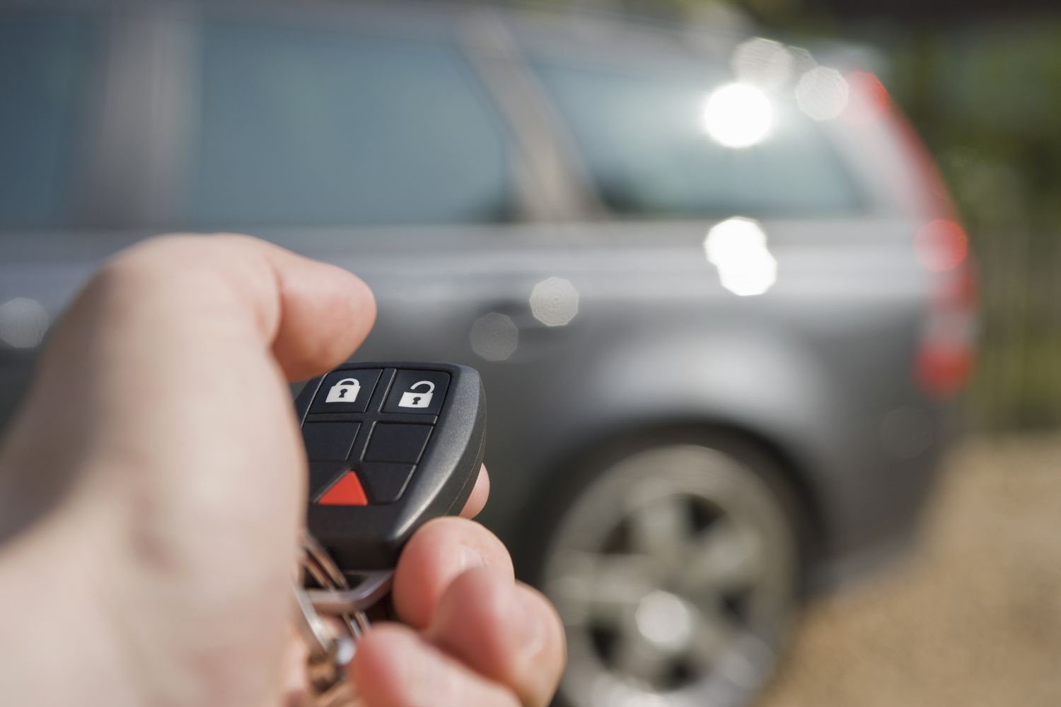 Günstige Anhängerkupplungen Schlüssel online bei MR-KEY bestellen